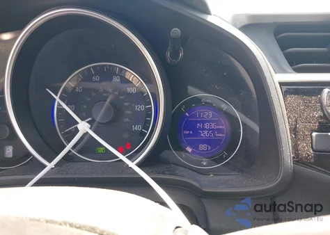 2015 Honda Fit Lx z USA, uszkodzony, nr VIN 3HGGK5H52FM706142